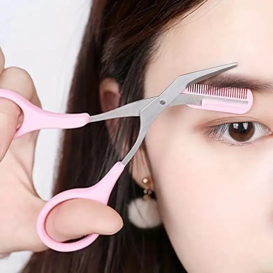 Using Eyebrow Trimmer set 
